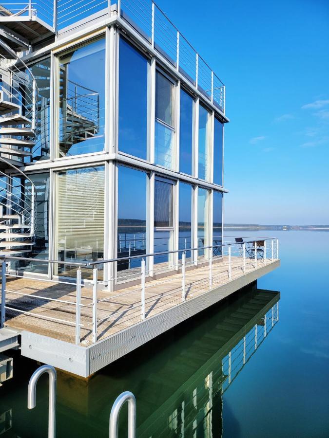Schwimmende Ferienwohnung Sundowner Elsterheide Екстер'єр фото